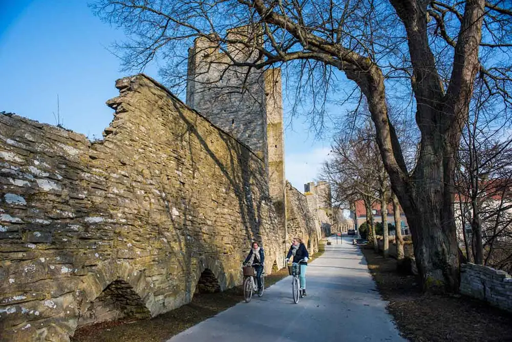 Village étonnant de Visby, en Suède